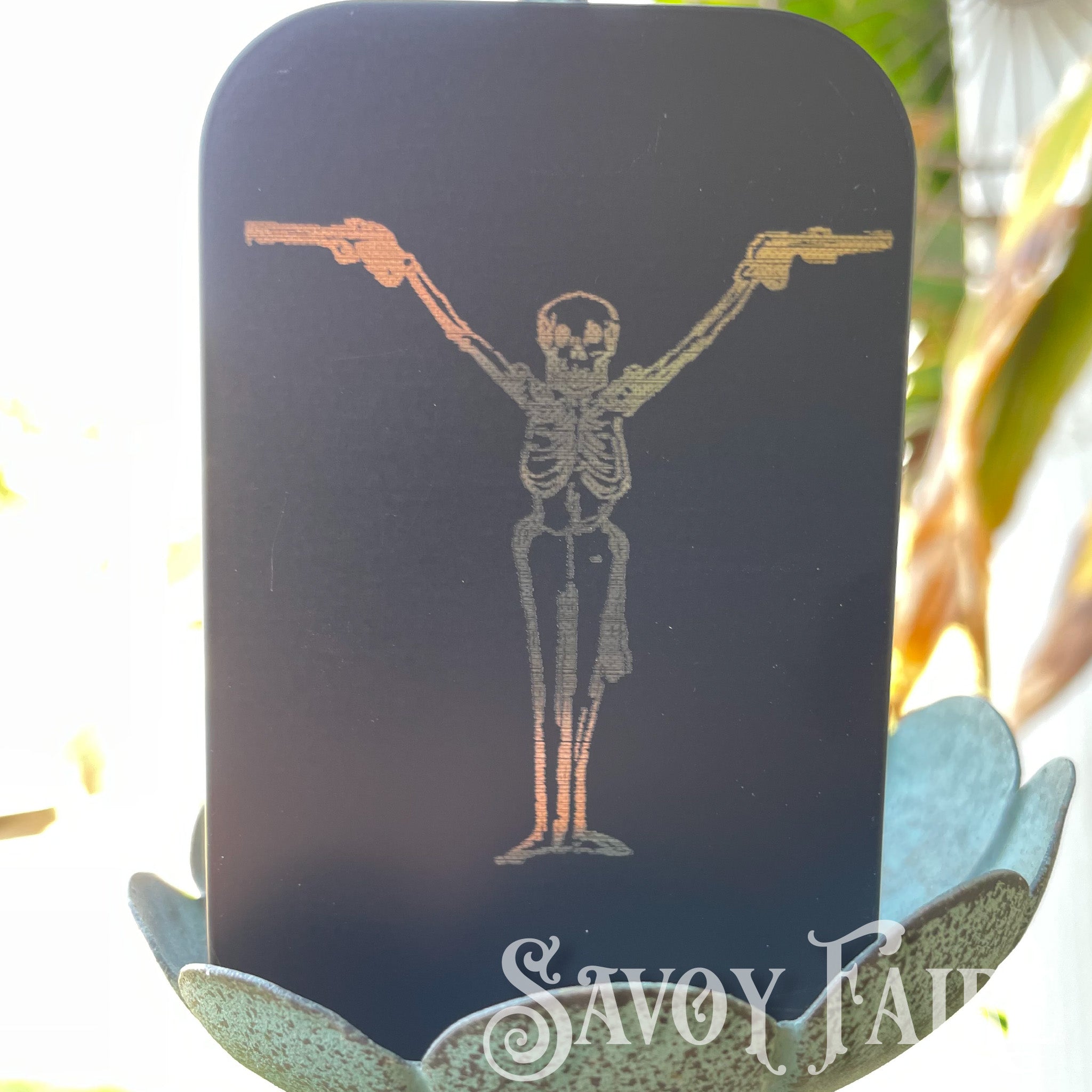 Engraved metal box - Spooky