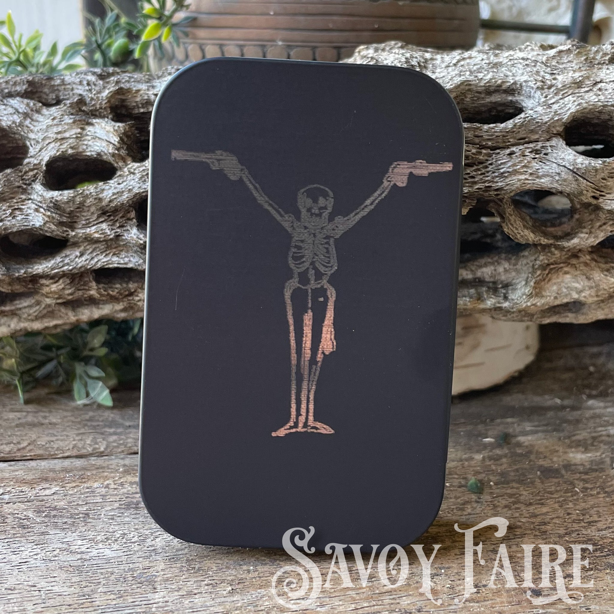 Engraved metal box - Spooky